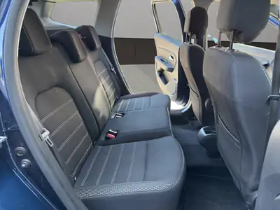 Dacia Duster TCe 150 Prestige 4x4 — SUV polyvalent, équipé et sans accident — Thumbnail 18