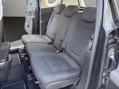 Opel Meriva 1.4 Turbo — Monospace compact fiable, équipé et sans accident — Miniature 13