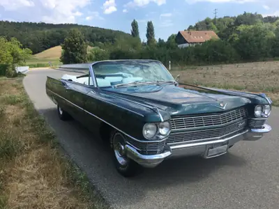 Cadillac DeVille Convertible 1964 — Cabriolet légendaire, 340 ch de prestige américain — Miniatur 7