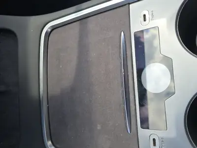Tesla Model Y Performance 534 PS — Électrique haute performance, 52 400 km seulement — Thumbnail 15