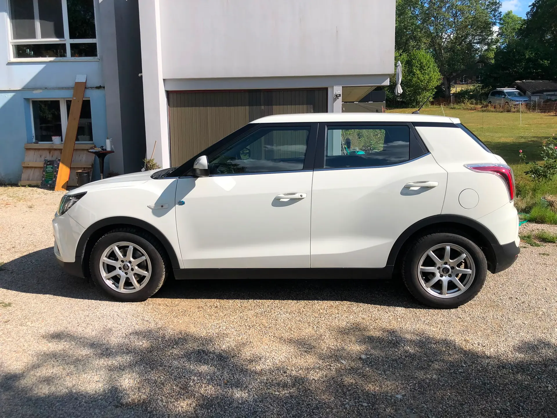 Kgm Ssangyong Tivoli 2018 occasion Chaumont — 3