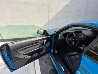 BMW M2 Coupé 370 ch — Sportive pure, entretien suivi, sans sinistre — interior