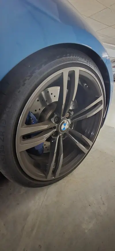 BMW M2 Coupé 370 ch — Sportive pure, entretien suivi, sans sinistre — Thumbnail 10