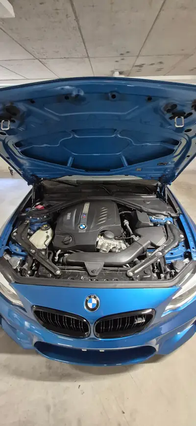 BMW M2 Coupé 370 ch — Sportive pure, entretien suivi, sans sinistre — Thumbnail 14