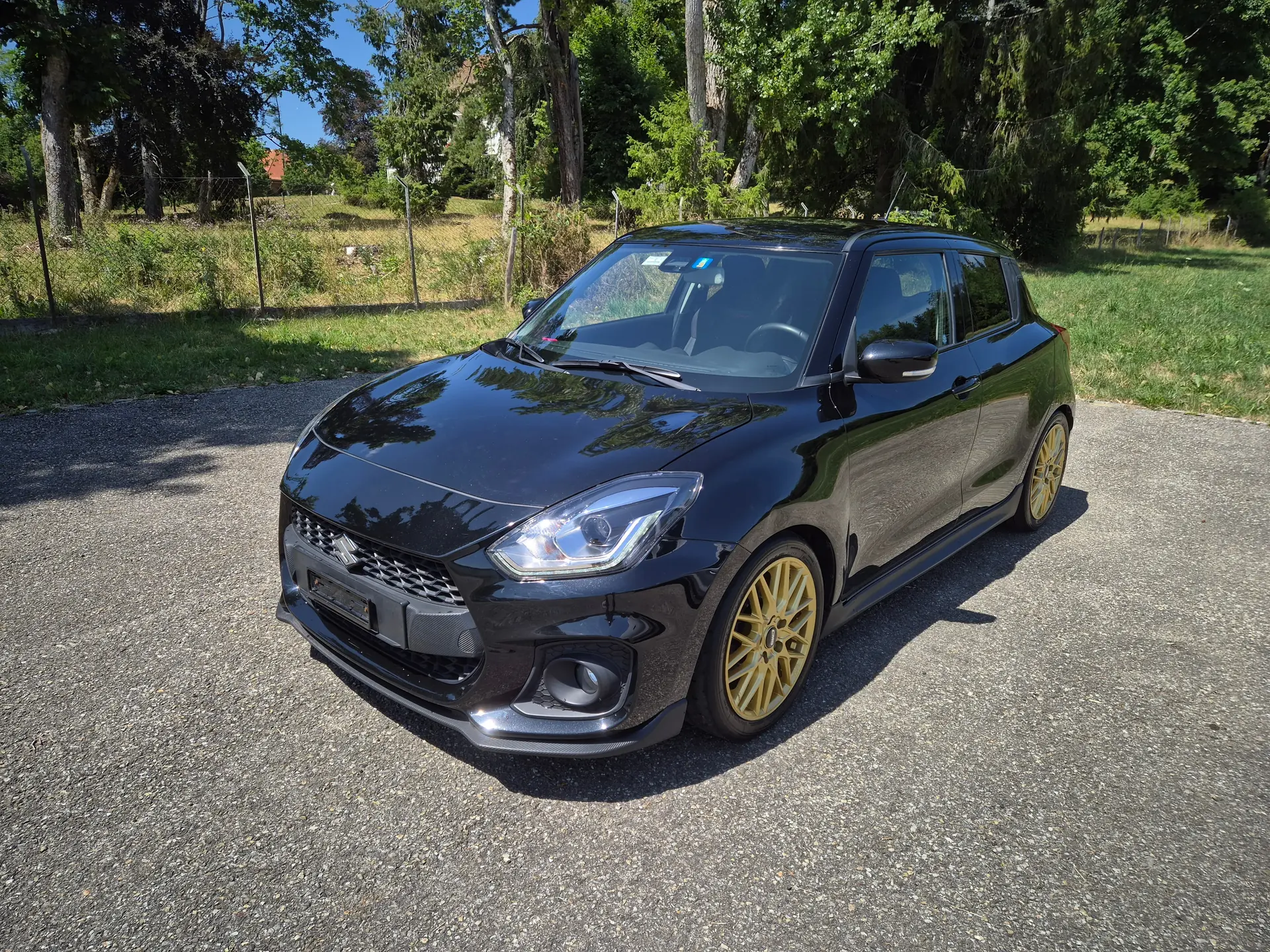 Suzuki Swift 1.4 T Sport Compact Top Hybrid — Citadine écologique et dynamique, 59'000 km — Außenansicht