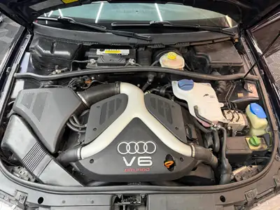 Audi S4 Avant quattro 1998 — Break sportif légendaire, révision majeure effectuée — Miniature 15