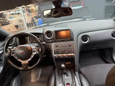 Nissan GT-R 3.8 V6 Biturbo — Légendaire sportive japonaise, 486 ch sans compromis — Detail