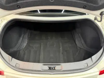 Nissan GT-R 3.8 V6 Biturbo — Légendaire sportive japonaise, 486 ch sans compromis — Miniatur 11