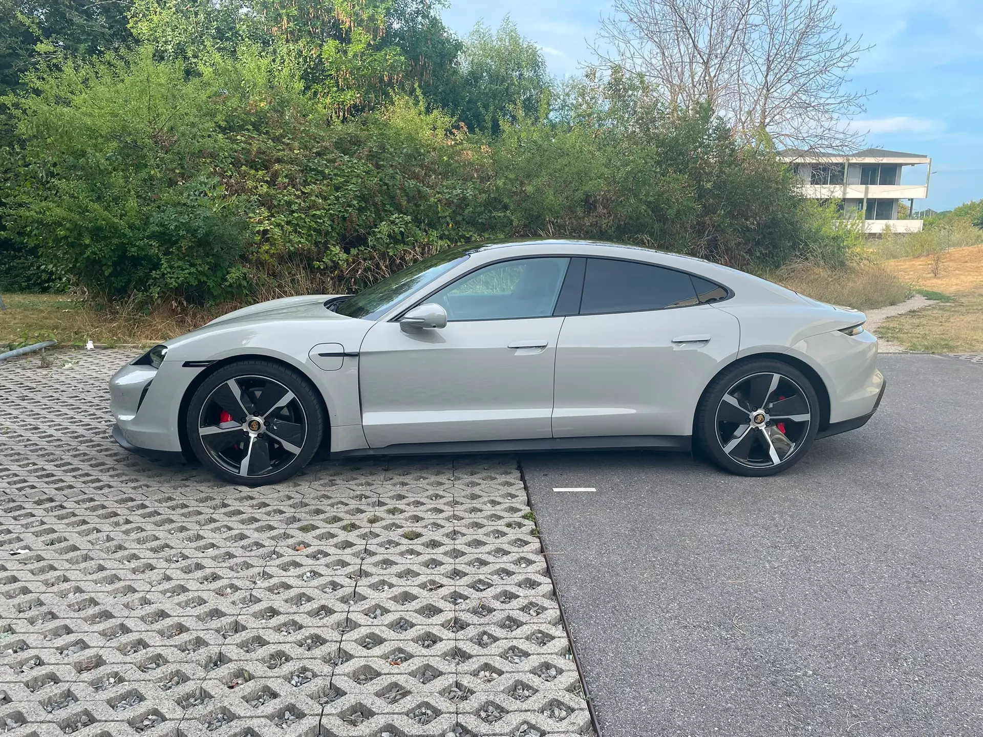 Porsche Taycan 2020 occasion Gland — 3