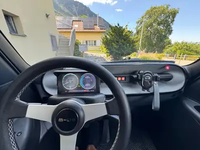 MICRO Microlino Competizione Long Range — Citadine électrique compacte, 230 km d'autonomie — Miniatur 7