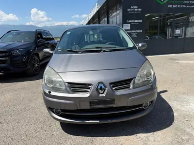 Renault Grand Scénic 2.0 dCi — 7 places, diesel économique, sans sinistre — Thumbnail 7