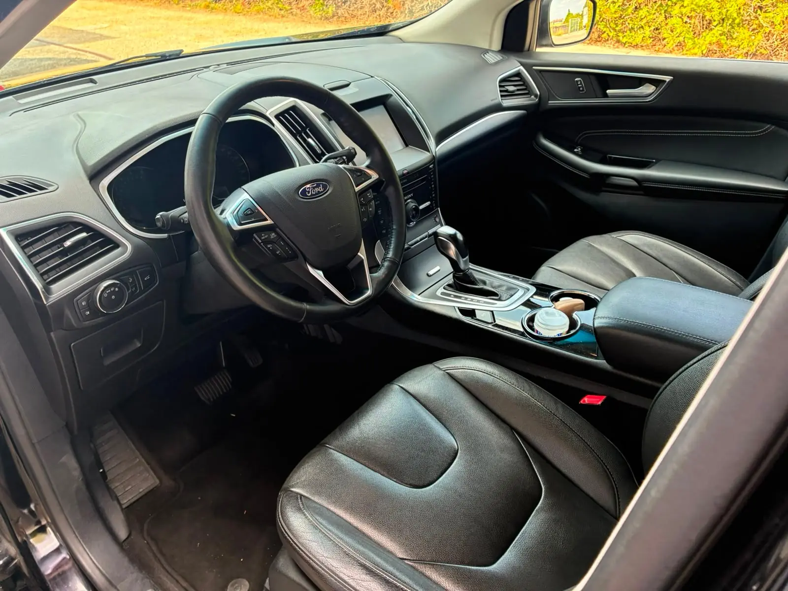 Ford Edge 2016 occasion Gampelen — 3