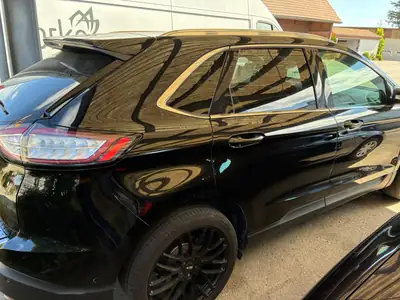 Ford Edge 2.0 TDCi 4x4 — SUV robuste, transmission automatique, 150 000 km — tableau de bord