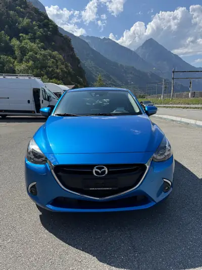 Mazda 2 SKYACTIV-G 90 Ambition — Citadine automatique fiable, entretien à jour — interior