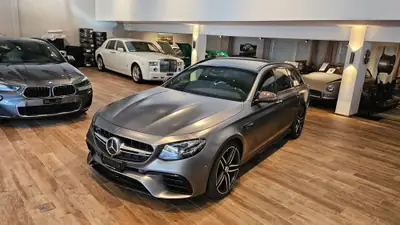 Mercedes-Benz E 63 AMG S — 612 PS, break haute performance, seulement 58 500 km — côté