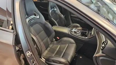 Mercedes-Benz E 63 AMG S — 612 PS, break haute performance, seulement 58 500 km — Miniature 18