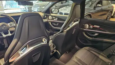 Mercedes-Benz E 63 AMG S — 612 PS, break haute performance, seulement 58 500 km — Miniature 22