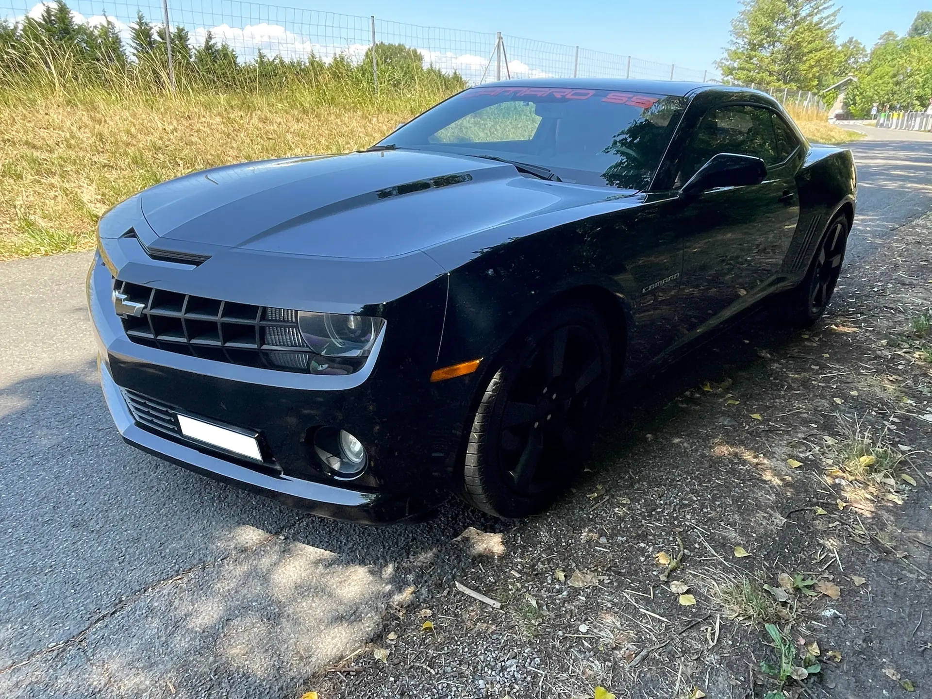 Chevrolet Camaro SS V8 — Muscle car américain authentique, 405 ch et boîte auto