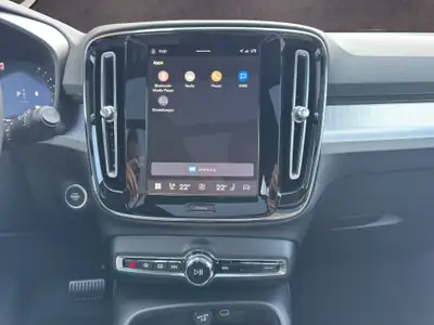 Volvo XC40 2.0 B4 MH Black Edition — SUV compact hybride, quasi neuf, faible consommation — Thumbnail 14