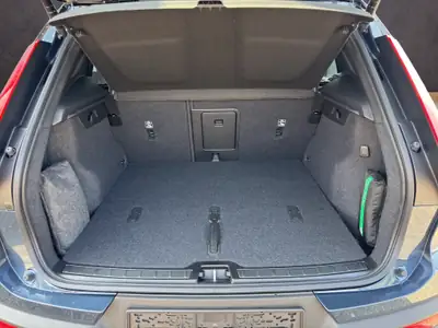 Volvo XC40 2.0 B4 MH Black Edition — SUV compact hybride, quasi neuf, faible consommation — Thumbnail 20