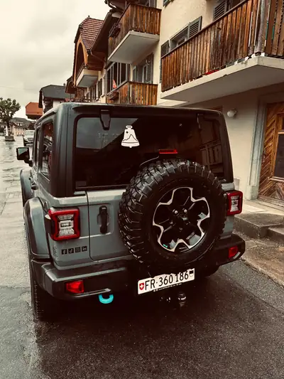 Jeep Wrangler 2.0 Turbo Rubicon Unlimited 4xe — SUV hybride rechargeable, 160'000 km — fianco