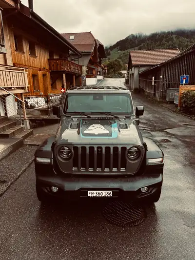 Jeep Wrangler 2.0 Turbo Rubicon Unlimited 4xe — SUV hybride rechargeable, 160'000 km — dettaglio