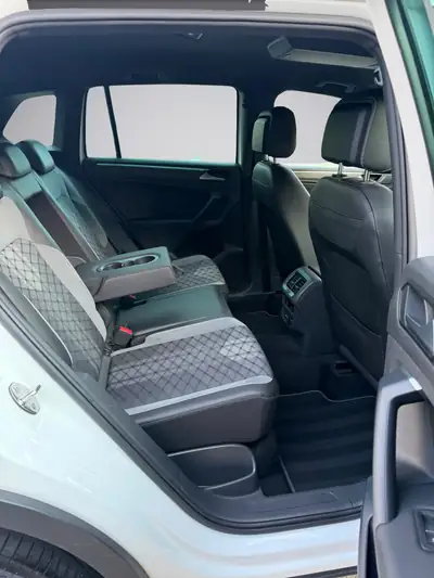 VW Tiguan 2.0 TDI 200 PS R-Line — SUV Diesel robuste, 4Motion intégral, service frais — Thumbnail 12