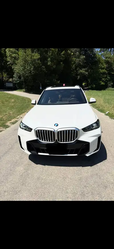 BMW X5 40i xDrive M Sport — SUV premium 381 ch, garantie constructeur — arrière