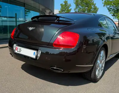 Bentley Continental GT 6.0 V12 — Coupé sportif de luxe, 560 ch, historique complet — détail