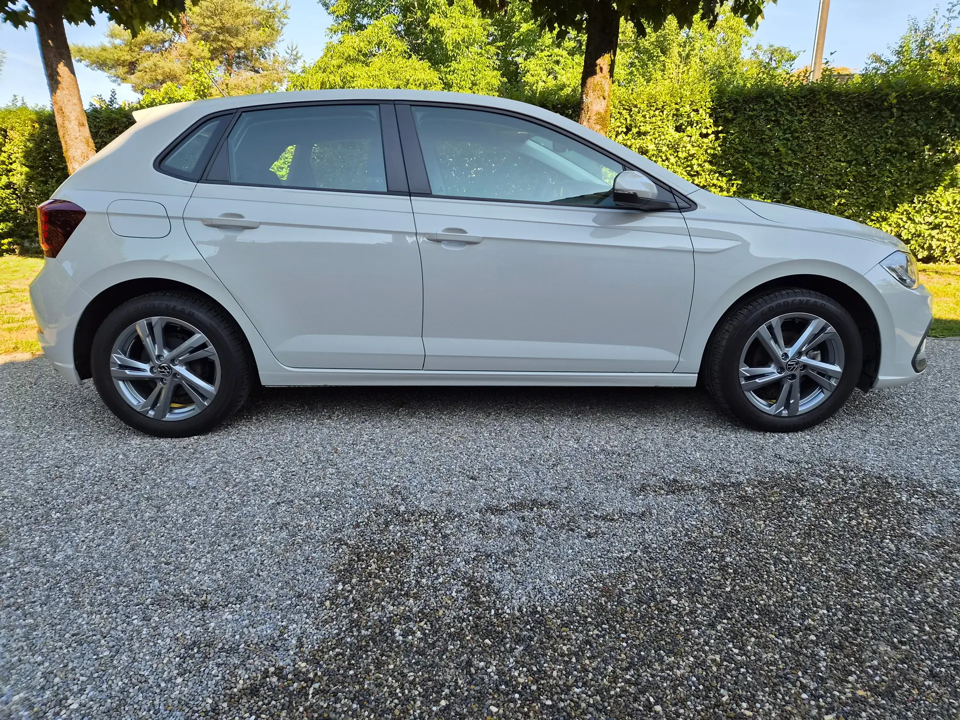 VW Polo 1.0 TSI Basis — Citadine dynamique, garantie 5 ans et faible kilométrage — Außenansicht