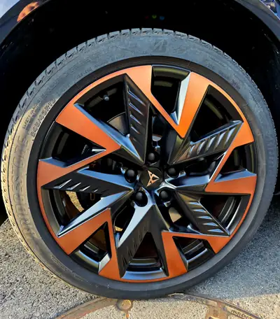 CUPRA Formentor 1.5 eHybrid VZ — SUV hybride rechargeable sportif, 11'300 km seulement — Miniatura 15