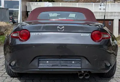 Mazda MX-5 2.0 Havana — Roadster sportif légendaire, 47 500 km seulement — Seitenansicht