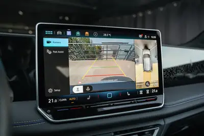 VW Tiguan 1.5 eTSI DSG R-Line 2024 — SUV hybride léger, quasi neuf avec toit panoramique — Miniature 19