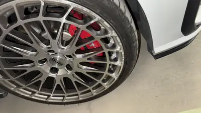 VW Golf 2.0 TSI GTI Performance — 245 ch, sportive authentique à boîte manuelle — détail