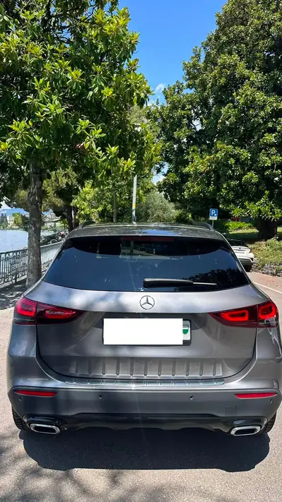 Mercedes-Benz GLA 250 4matic — SUV polyvalent, moteur révisé, traction intégrale — côté
