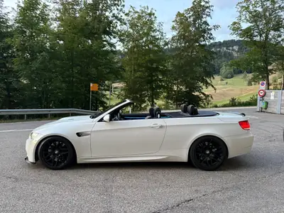 BMW M3 E93 Cabriolet — 420 ch, capote électrique, investissements récents — Miniatur 7