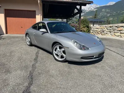 Porsche 911 Carrera 4 3.4 — Coupé sportif légendaire, 300 ch, boîte manuelle — Außenansicht