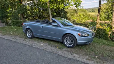 Volvo C70 2.4i 20V 170 Summum — Cabriolet élégant, entretien suivi, histoire sans sinistre — vista esterna