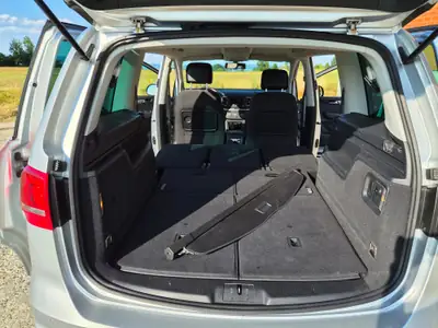 VW Sharan 2.0 TDI BlueMTA Design — Monospace fiable, faible kilométrage, équipé — Miniatur 8