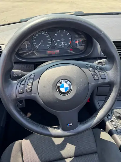 BMW 325Ci — Cabriolet sportif M Package, châssis affiné, 67 500 km — cruscotto