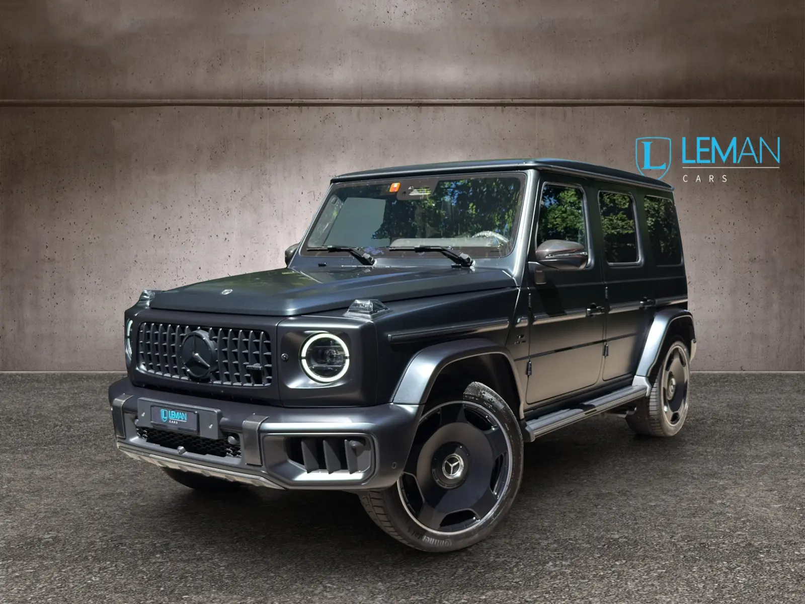 Mercedes-Benz G 63 AMG — Performance brute et luxe sans compromis