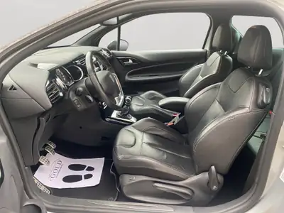 DS 3 1.6 THP Sport Chic 2017 — Citadine dynamique, moteur 165 ch et entretien suivi — Miniature 8