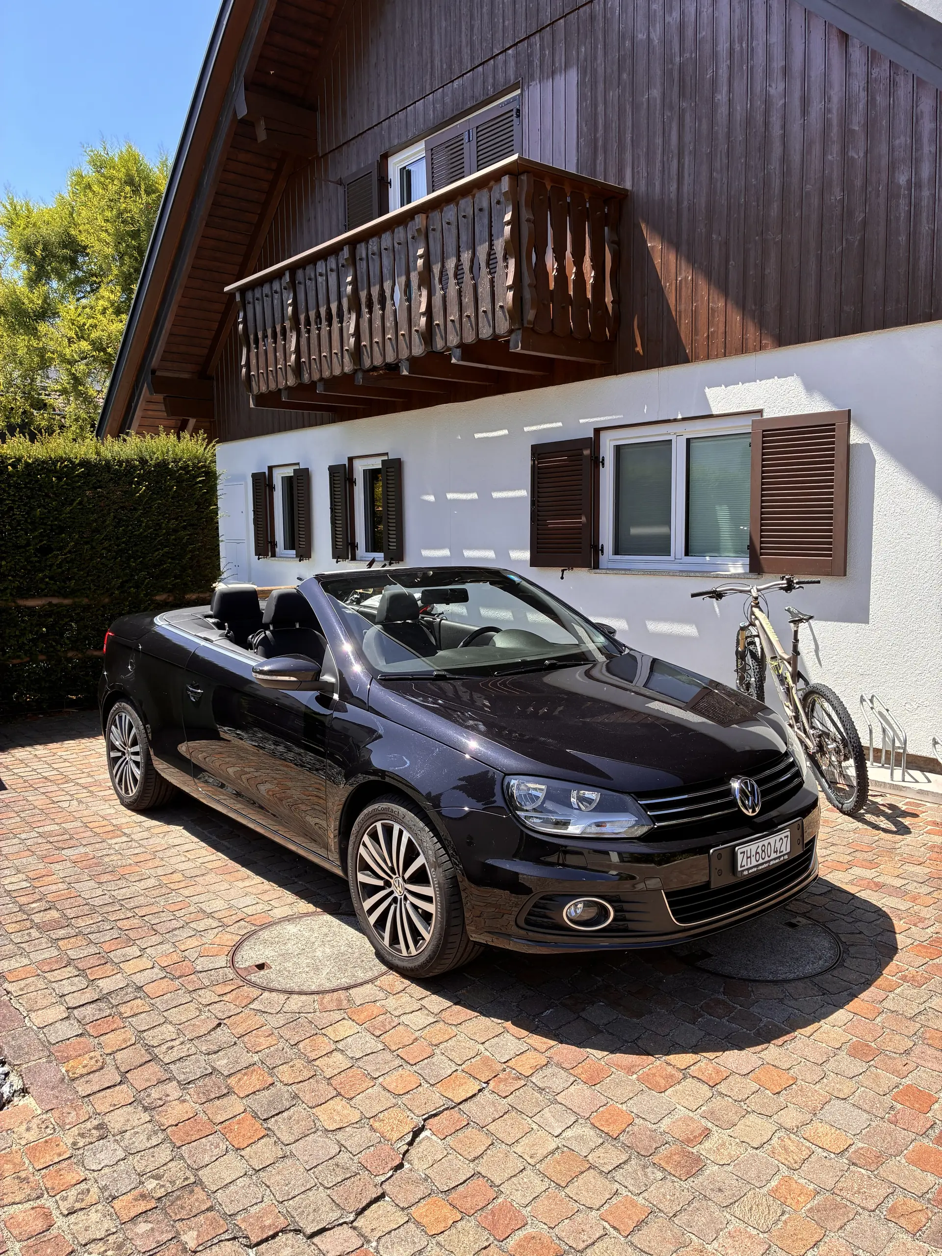 VW Eos 2.0 TSI 210 ch — Cabriolet élégant, toit rigide automatisé, état impeccable — Außenansicht
