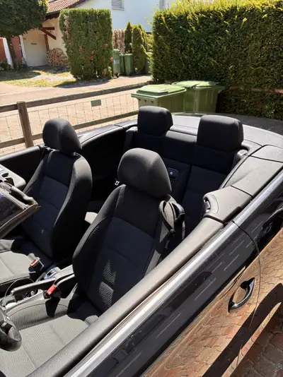 VW Eos 2.0 TSI 210 ch — Cabriolet élégant, toit rigide automatisé, état impeccable — Detail