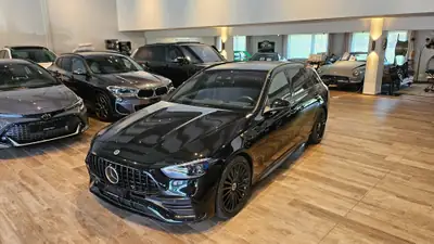 Mercedes-Benz C 220 d T 4Matic — Break diesel 4x4, AMG Line, 74'000 km seulement — side view