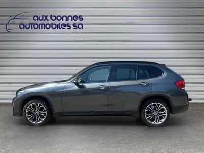 BMW X1 xDrive 28i Sport Line — SUV dynamique, entretien suivi, tous contrôles à jour — arrière