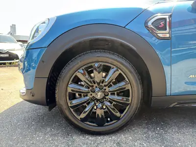 MINI Countryman Cooper S ALL4 — SUV compact sportif, tout-terrain, parfaitement entretenu — Miniature 16