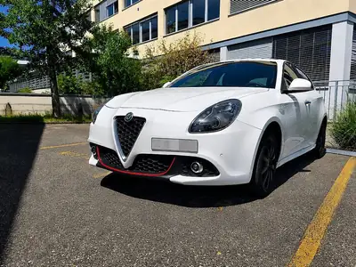 Alfa Romeo Giulietta 1.4 TB MultiAir Sport — Berline dynamique, 107'000 km, MFK 2025 — Außenansicht