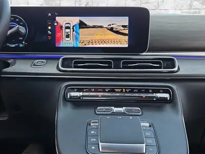 Mercedes-Benz EQV 300 Long — Monospace électrique premium, 16'000 km seulement — Thumbnail 11