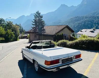 Mercedes-Benz SL 280 — Cabriolet de légende 1979, patrimoine automobile d'exception — Miniatur 15